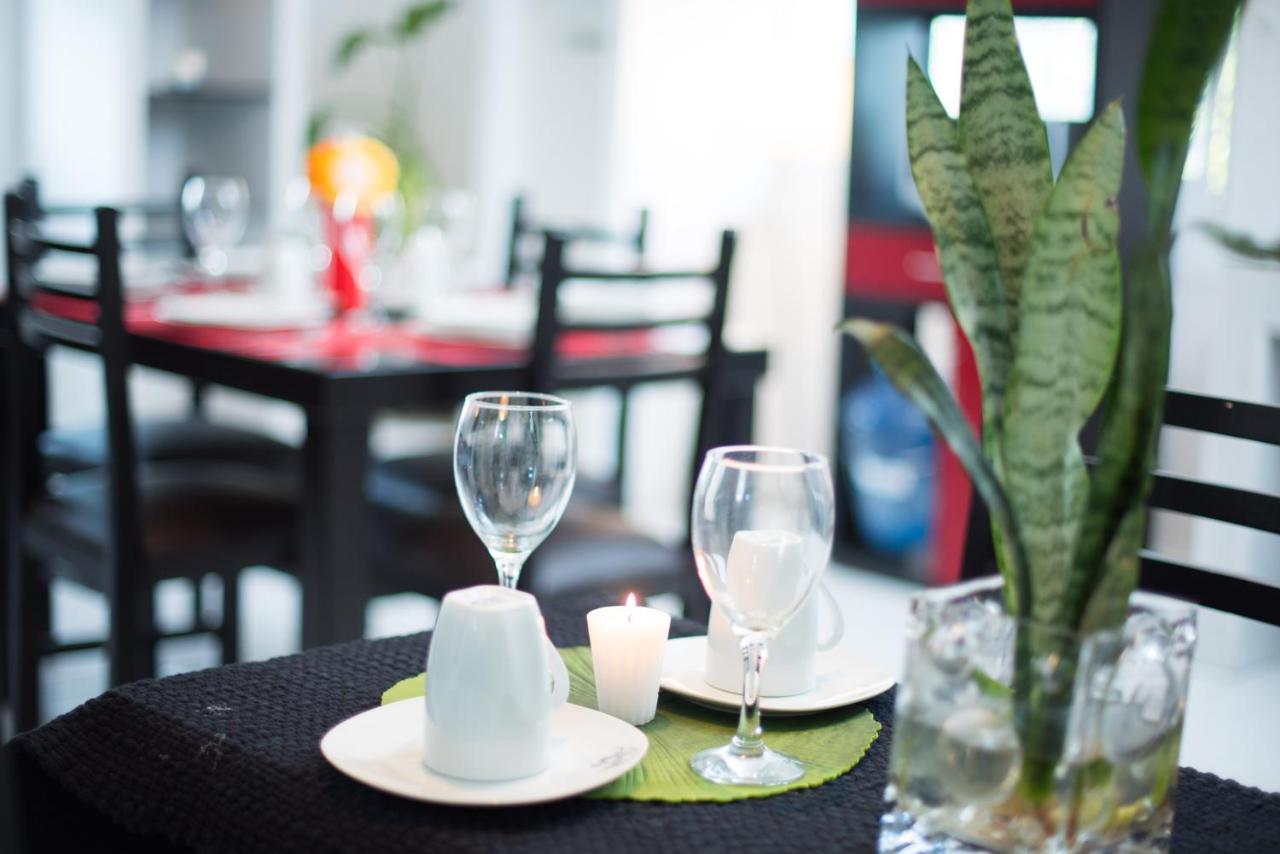 Htl & Suites Camino Real, Ubicacion, Parking, Facturamos Colima Ngoại thất bức ảnh